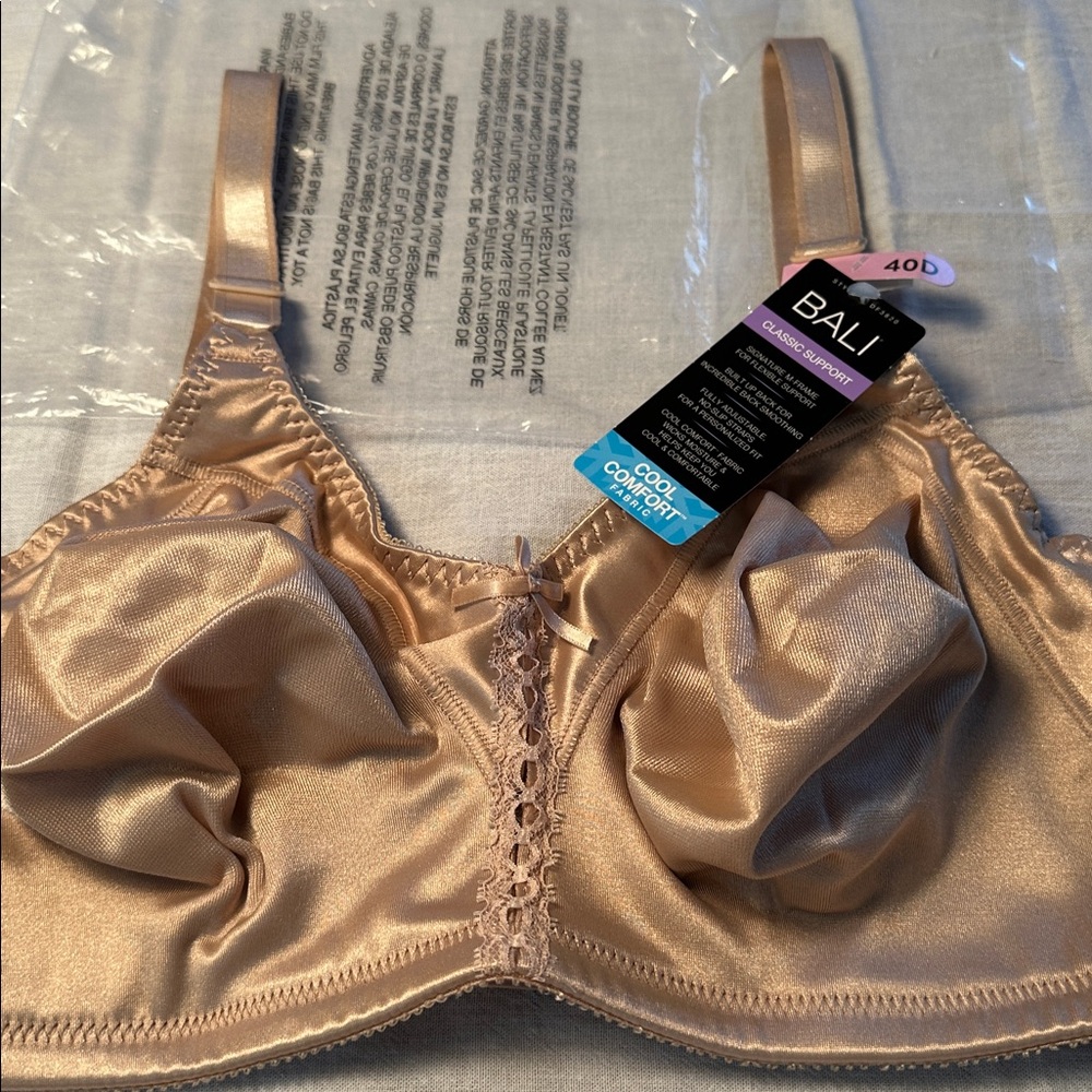 Bali Classic Comfort Bra in Gold